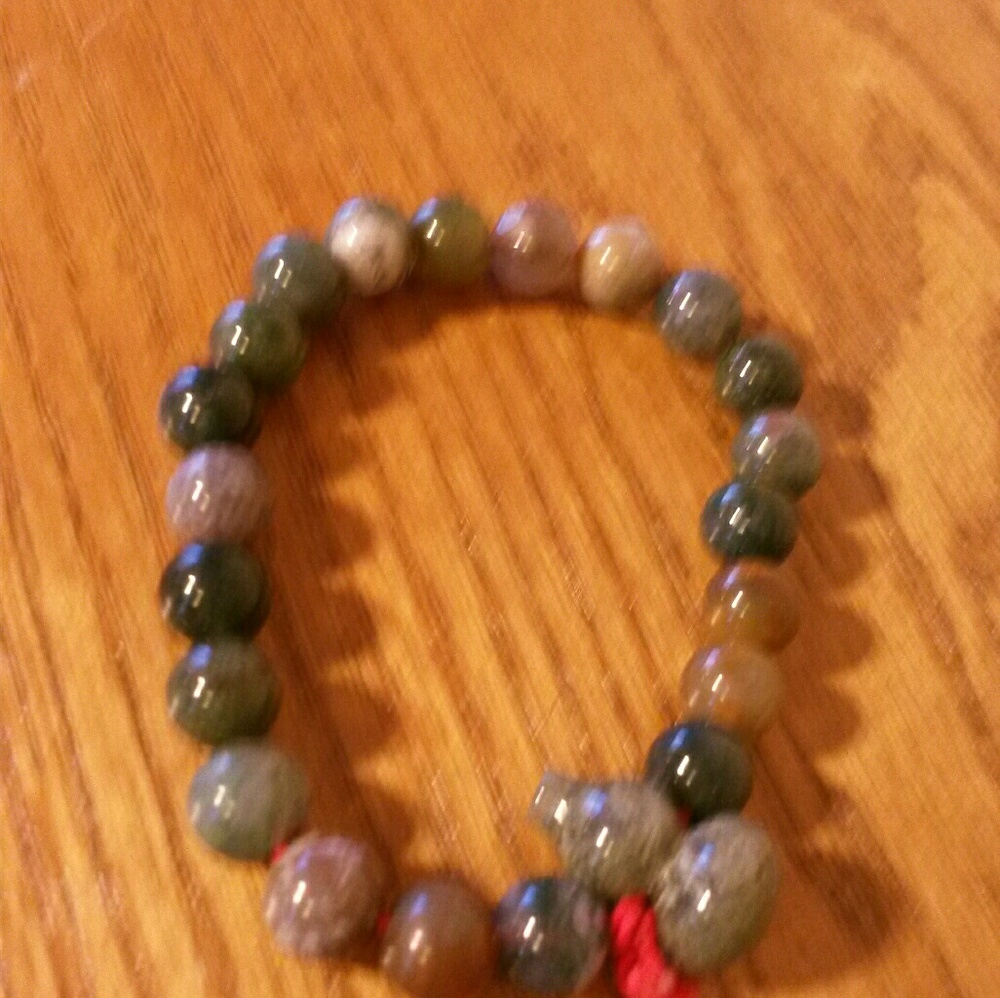 Jade bead bracelet