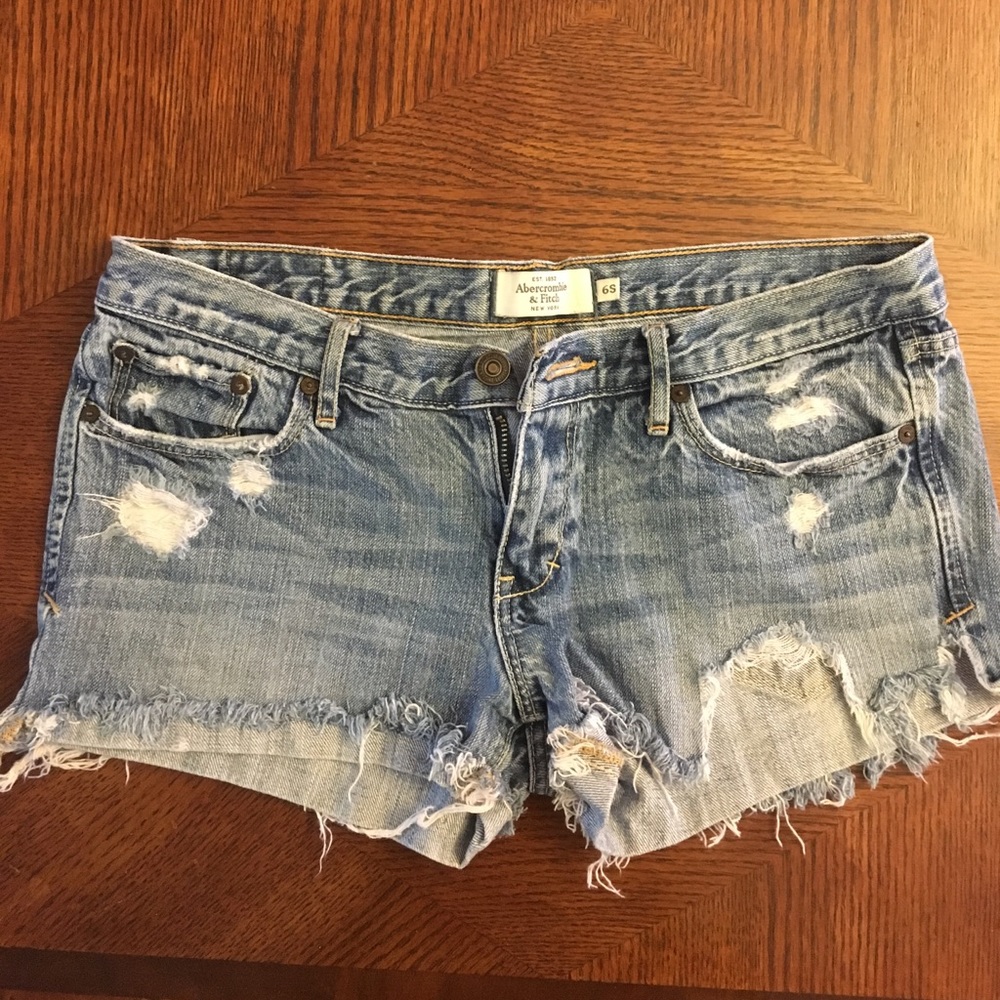 Abercrombie & Fitch blue jean shorts