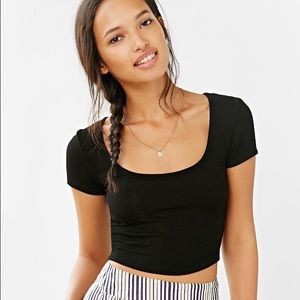 truly Madly Deeply cropped cake tee, black