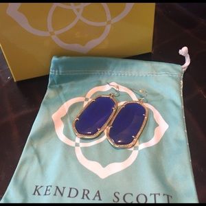 Kendra Scott Danielle earrings