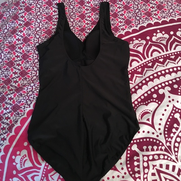🎉 HP 🎉 Black One Piece with padding 💕 - Picture 3 of 8