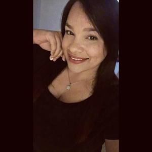 Meet your Posher, Ely