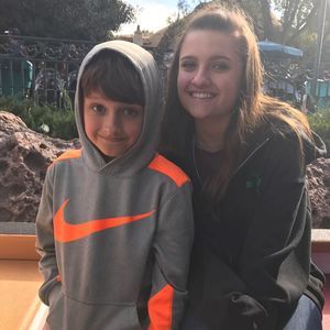 Meet your Posher, Carrie