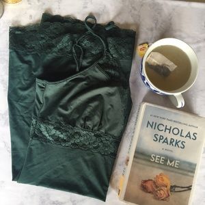 Anthropologie Eloise lace trimmed slip