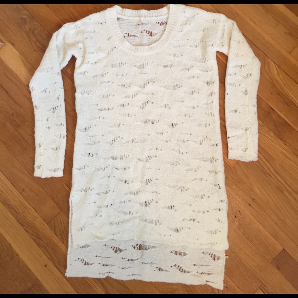 *SOLD*Free People Tattered Sweater - Picture 1 of 2