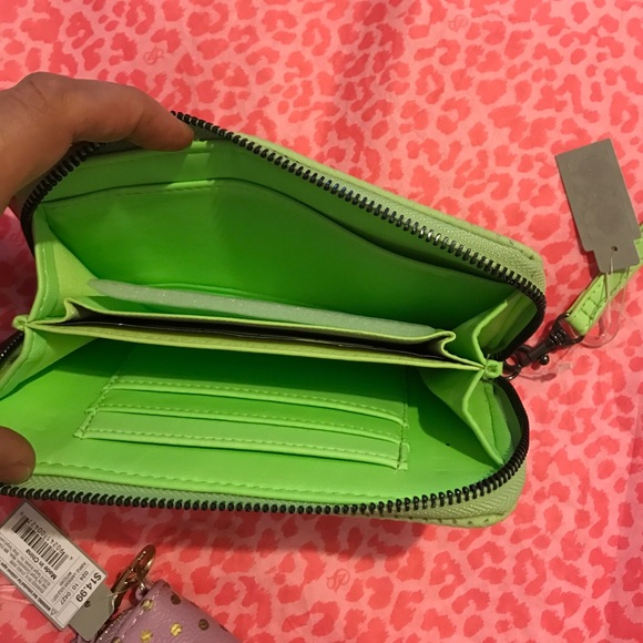 Wristlets wallet - Picture 2 of 3