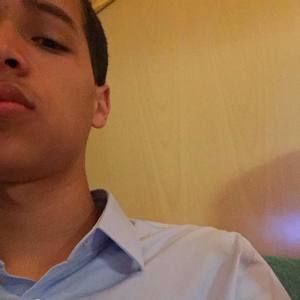 Meet your Posher, Leonel