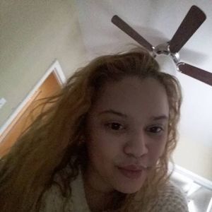 Meet your Posher, Idelisa