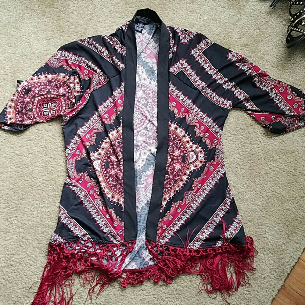 Red and black patterned kimono