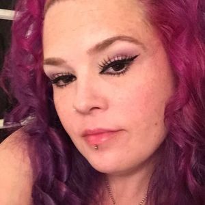 Meet your Posher, Shawna