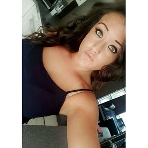 Meet your Posher, Sierra