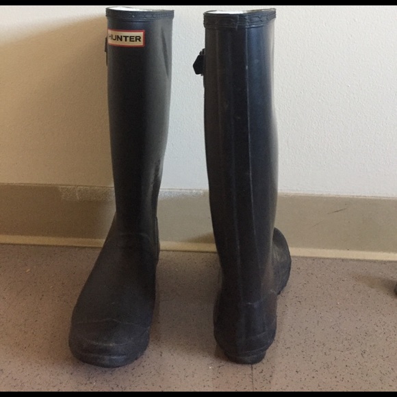 Hunter black tall boots women's size US7 - Picture 3 of 4