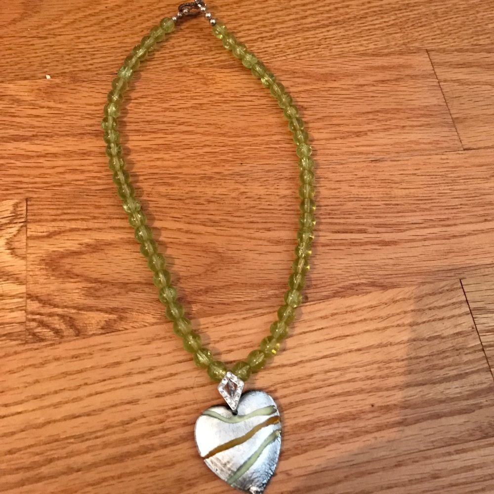 Pretty heart necklace