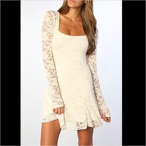 Free People Ivory beautiful lace dress size small