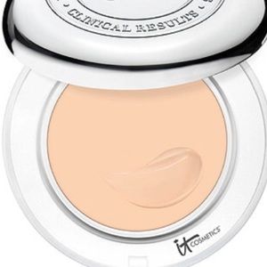 IT Cosmetics Confidence in a Compact Light.