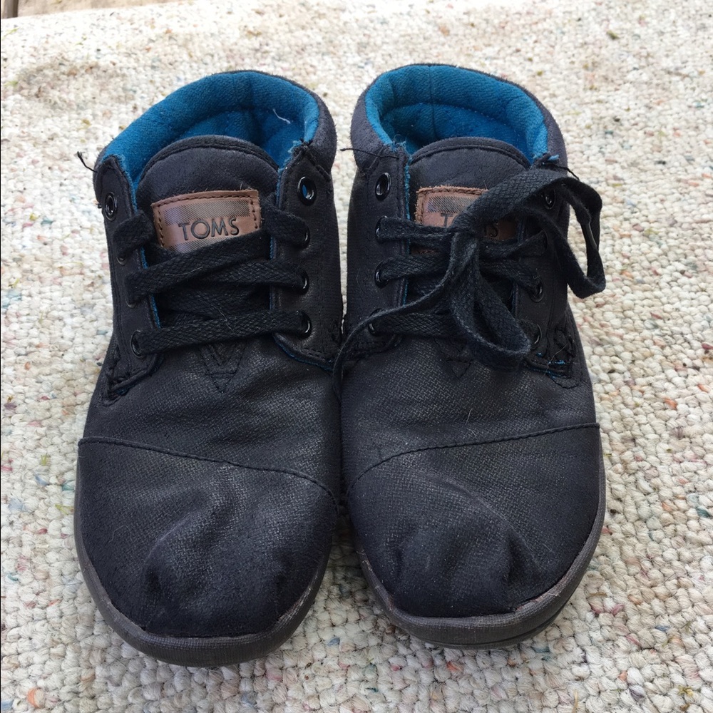 TOMS Shoes