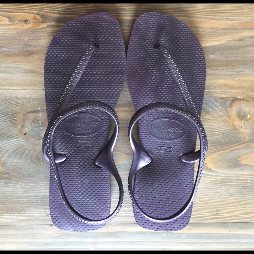 Havaianas sandals, worn only a few times!