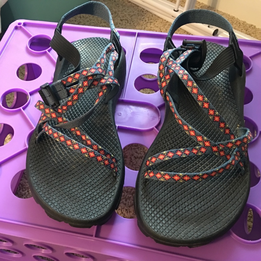 Chacos!!