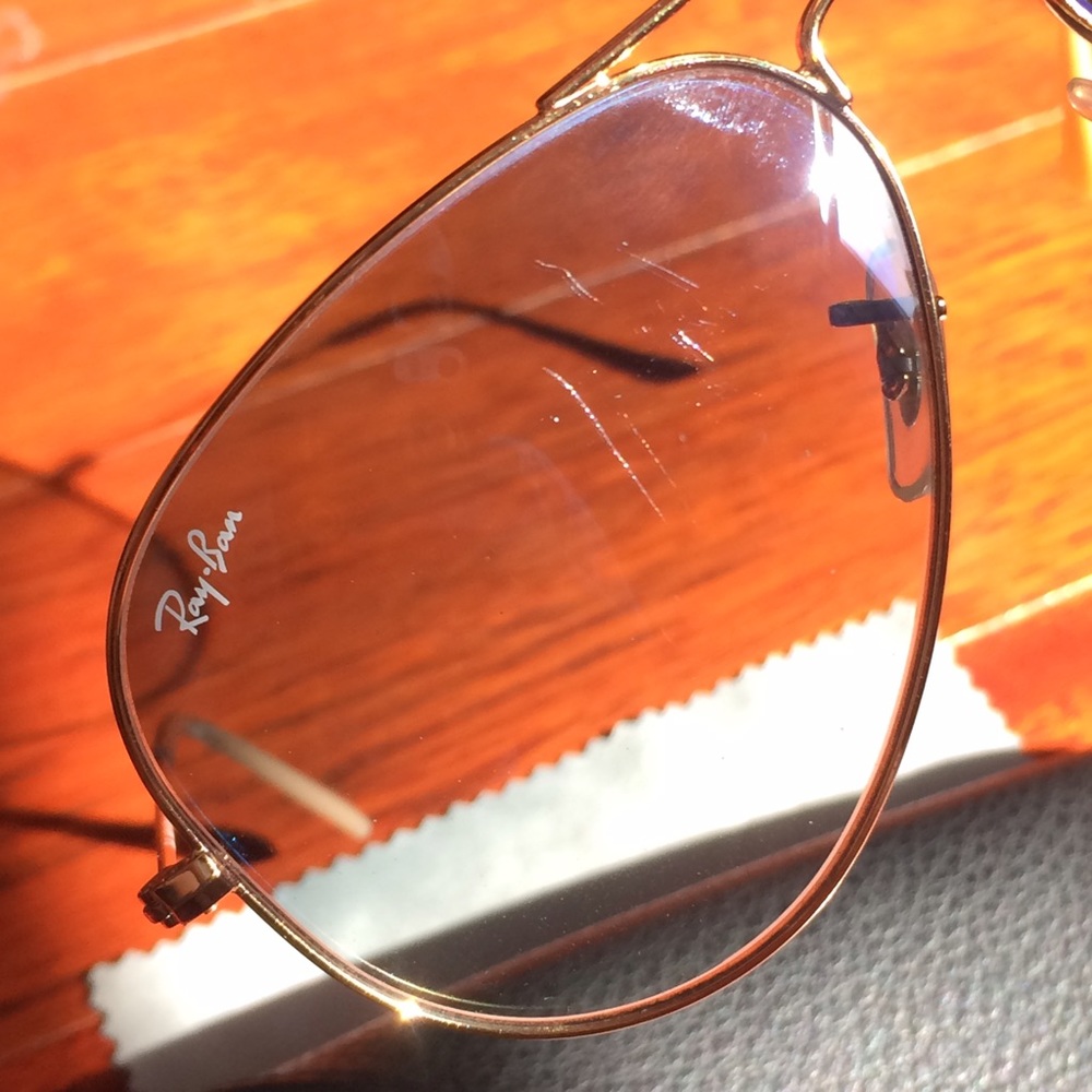 Original Classic Ray-Ban Aviators - Picture 3 of 6