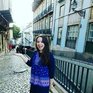 Meet your Posher, Itta