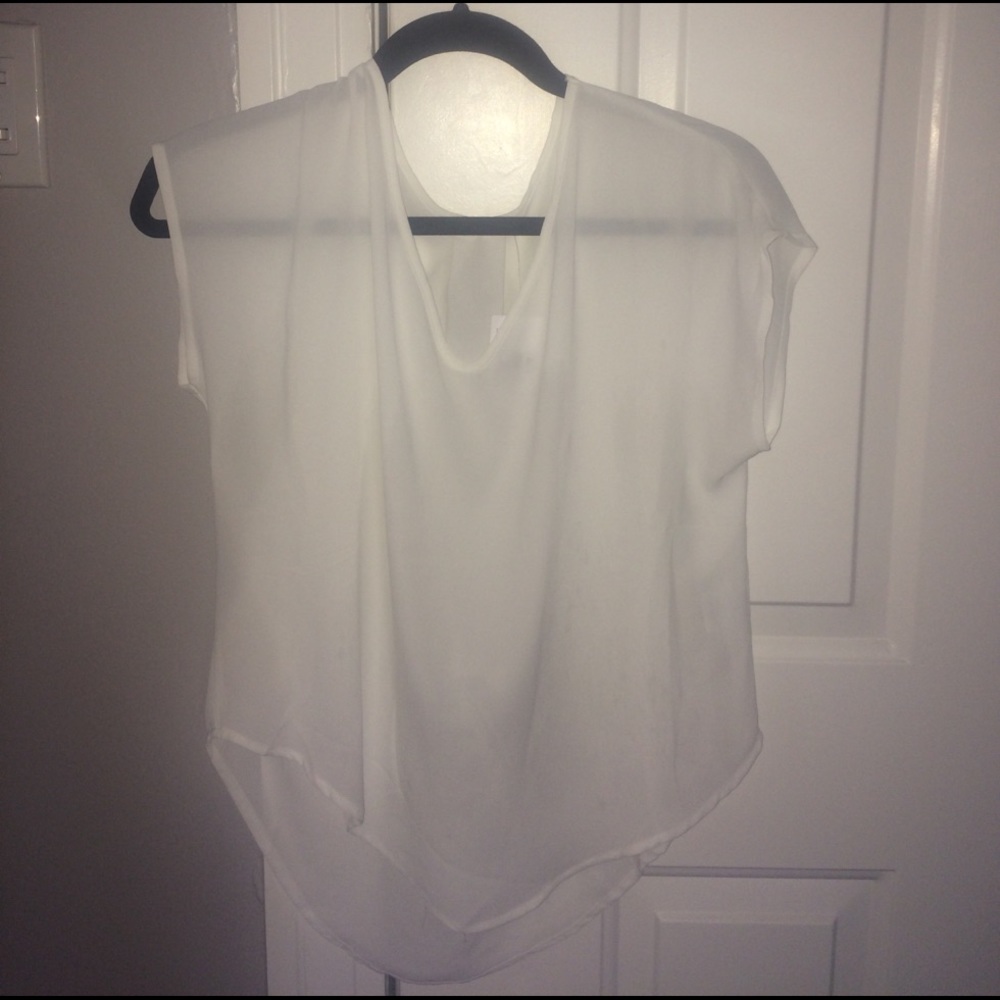Nordstrom V-Neck Lush tee