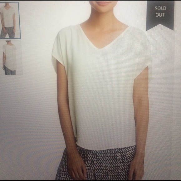 Nordstrom V-Neck Lush tee - Picture 3 of 5