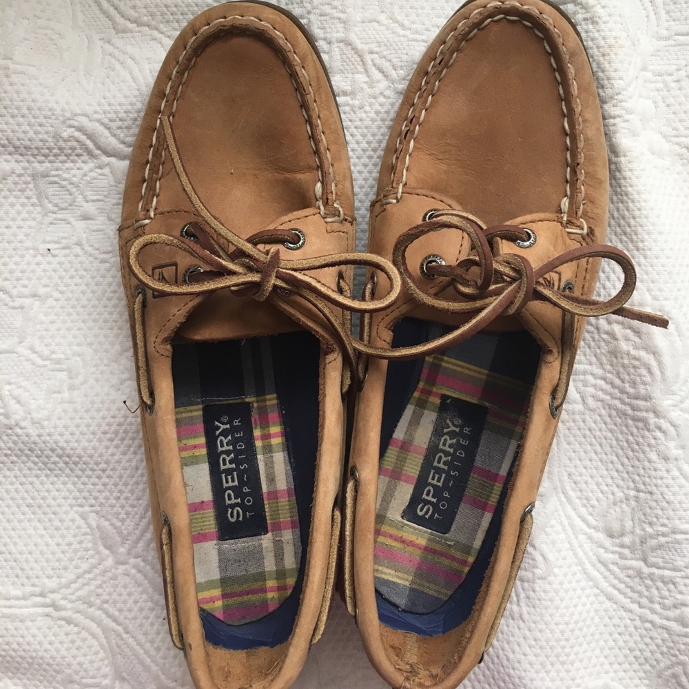 Sperry boat shoes
