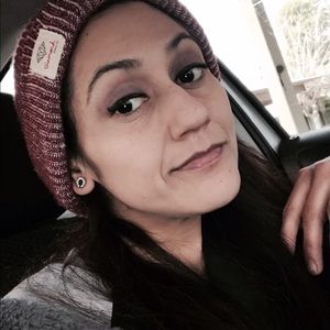 Meet your Posher, Leandra