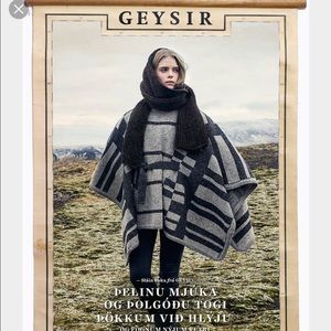 Geysir Wool Poncho