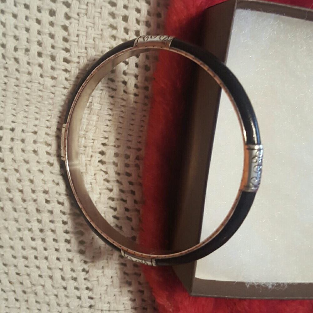 Brighton bangle - Picture 3 of 3