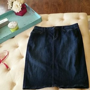 Lane Bryant blue jean skirt. Size 16.