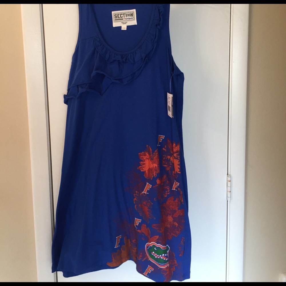 Gators dress!