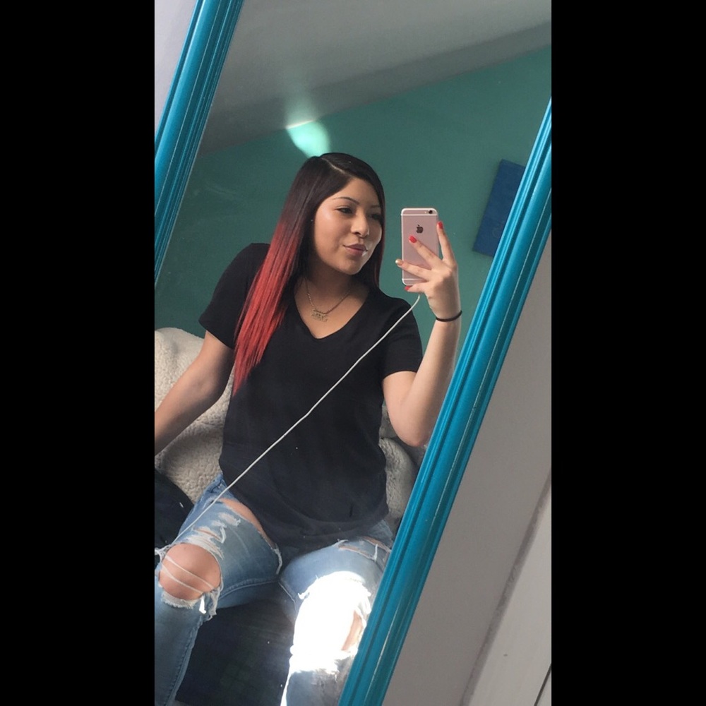 Meet your Posher, Kasey