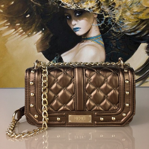 BCBG Handbags - 🎉HP🎉🛑SALE 🛑BCBG Paris Steph Mini cross body