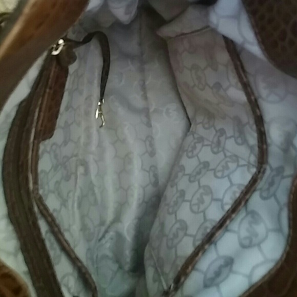 Purse - Picture 5 of 5