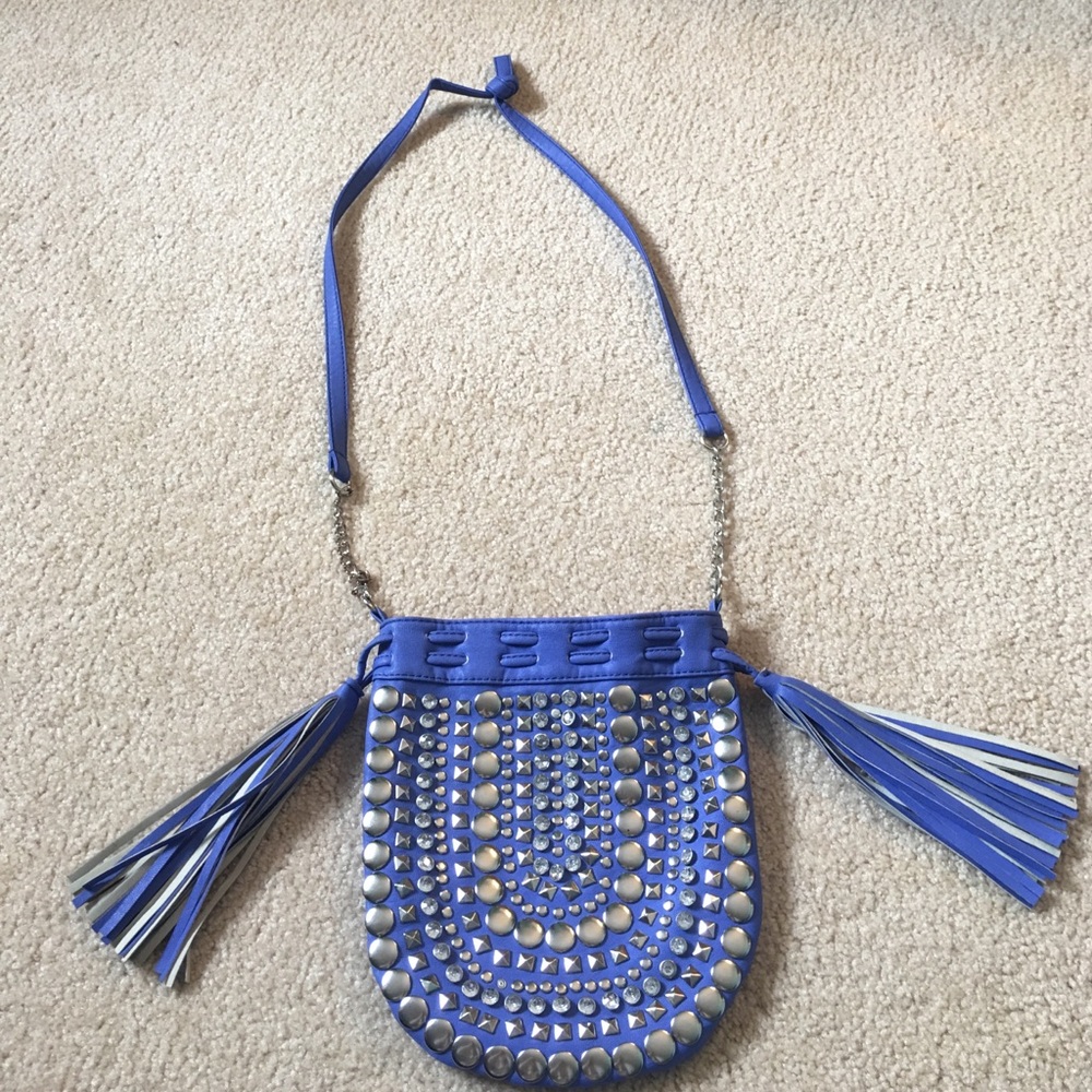 Cross body purse