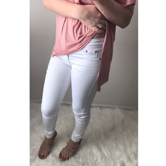 BIANCA White Skinny Jeans - Picture 3 of 4