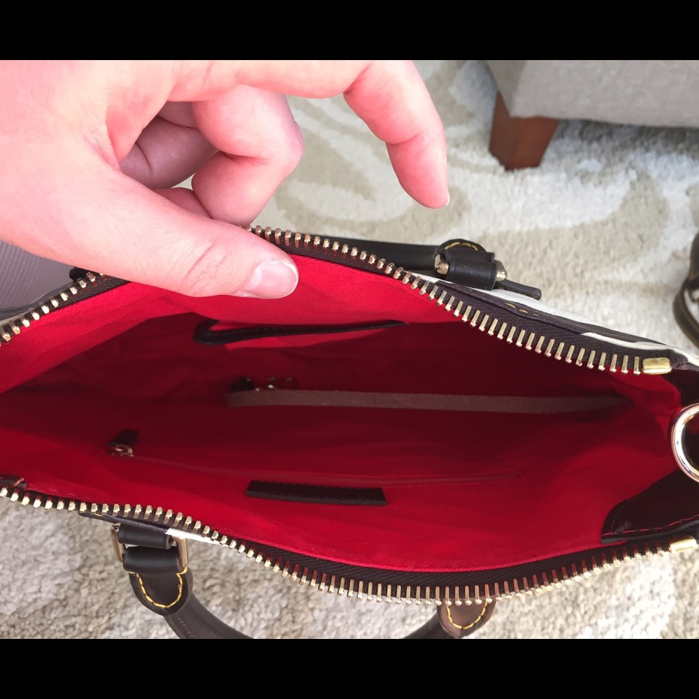 *SOLD* Dooney & Bourke Zebra Tear Drop Hobo - Picture 3 of 4