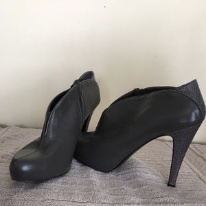 Nine West short Boots