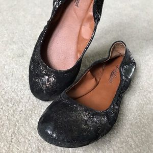 Lucky brand flats
