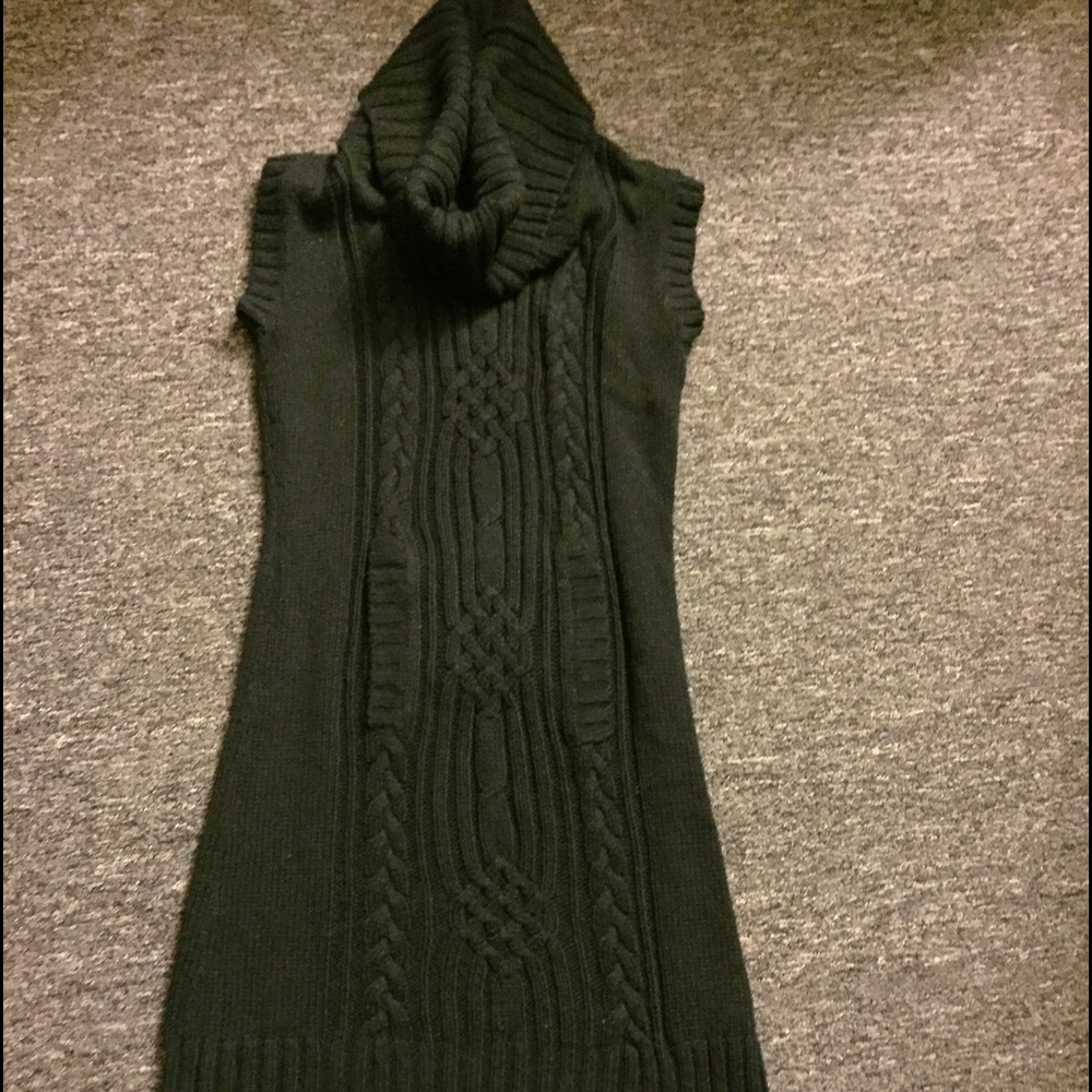 Black sleeveless sweater dress