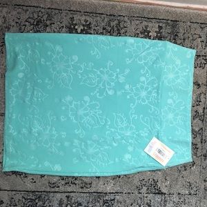 Lularoe Cassie skirt. NWT!