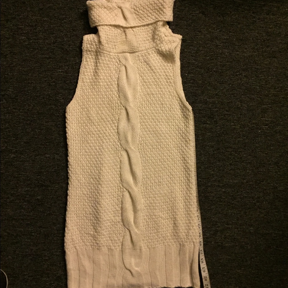 Cream colored sleeveless top