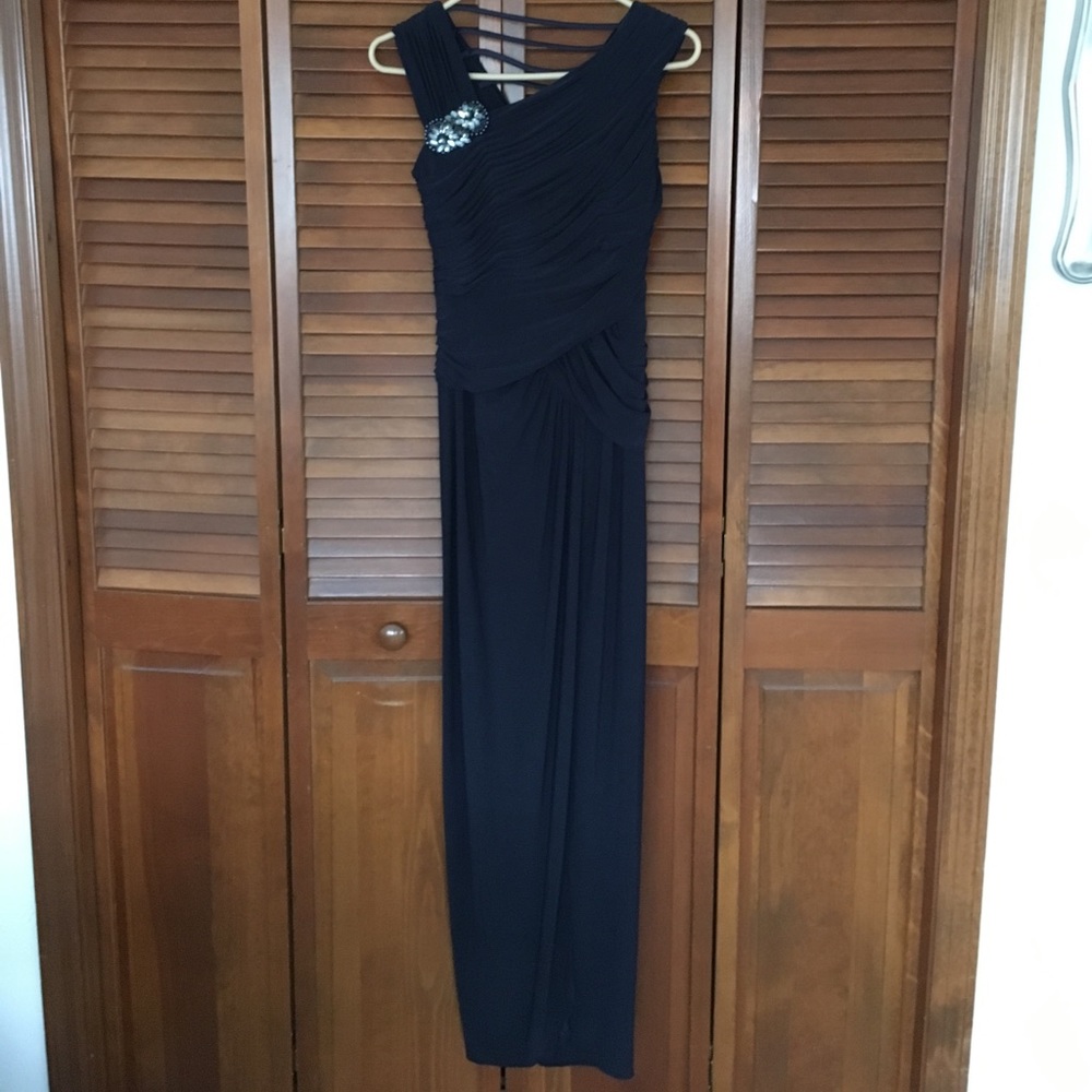 Adrianna Papell formal navy long dress