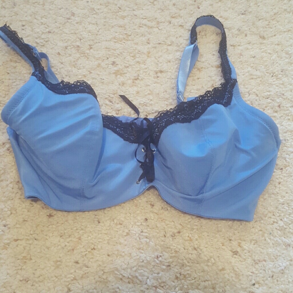 Fredricks of hollywood 38dd bra