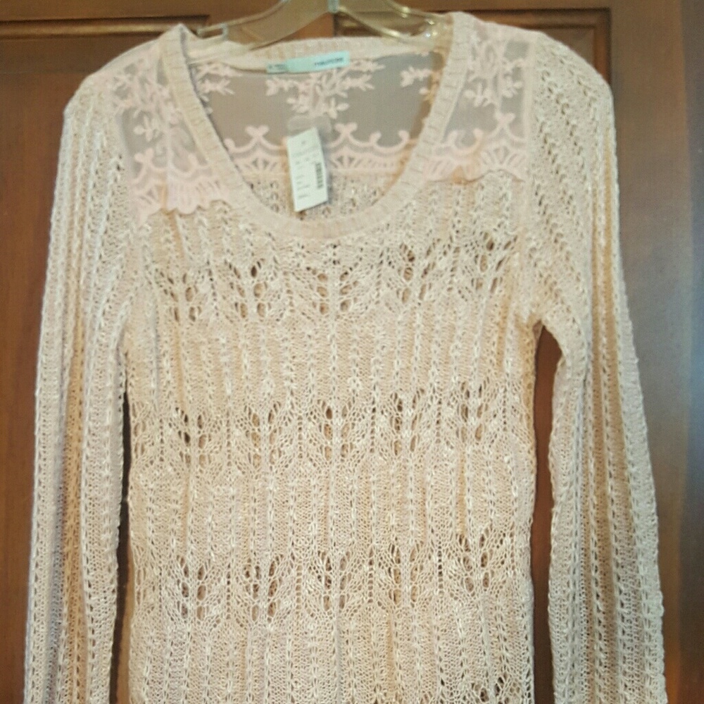Maurice's sweater