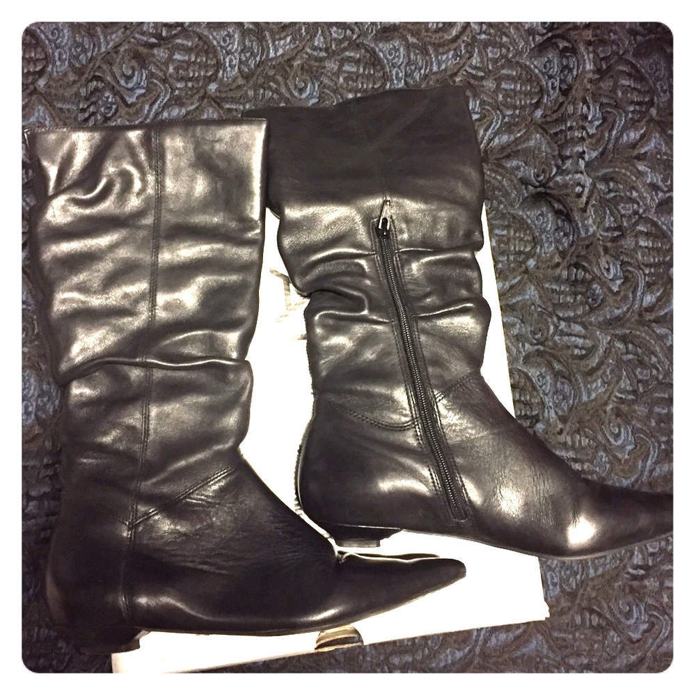 Black Leather Pointy Boots