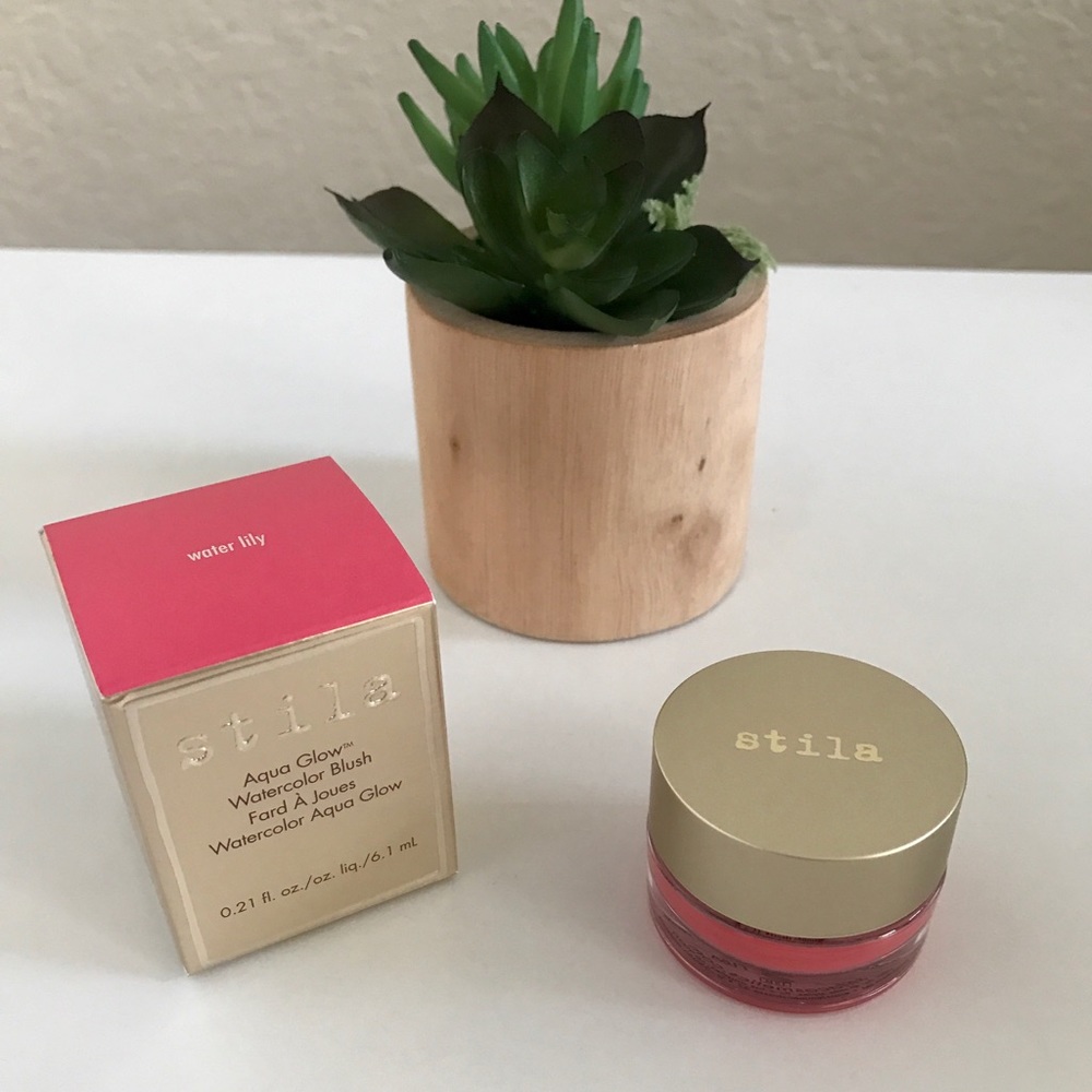 Stila Watercolor Blush Water Lily