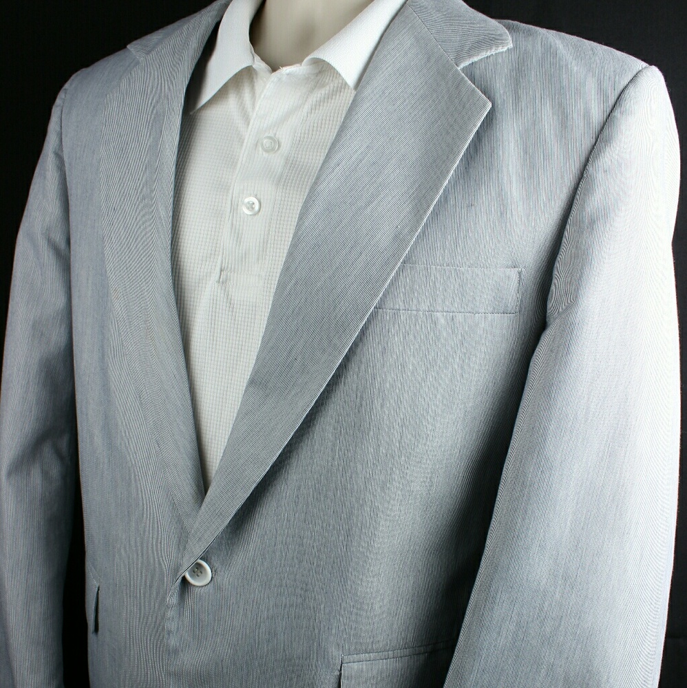 Men's Haggar blazer jacket.  Size 40S runs small