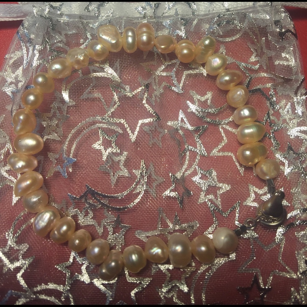 Fresh Water Pearl (bracelet)